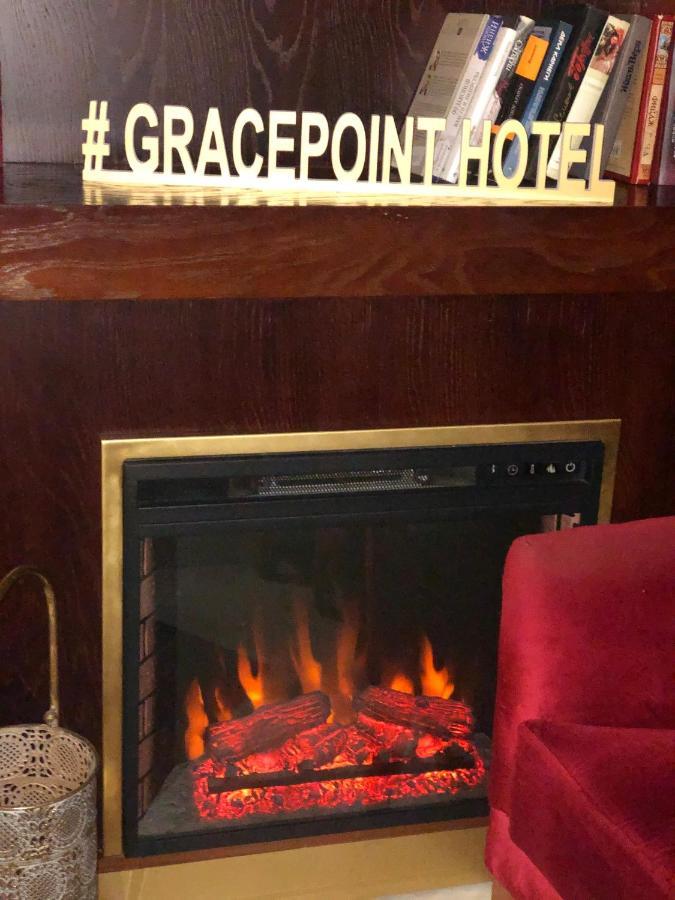 Grace Point Hotel Asztana Kültér fotó