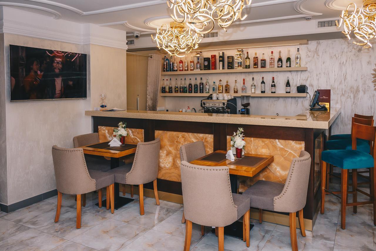 Grace Point Hotel Asztana Kültér fotó